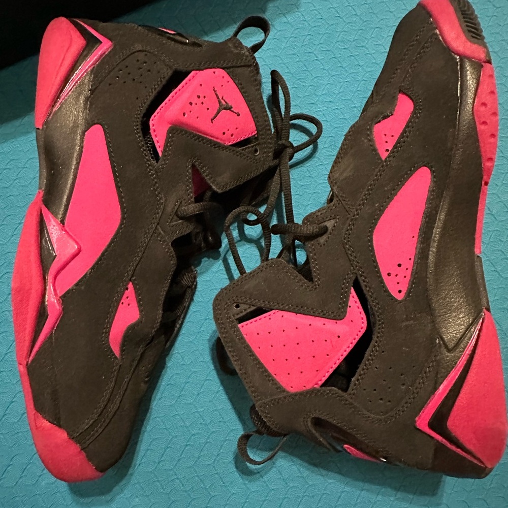 Jordan true flight gg
